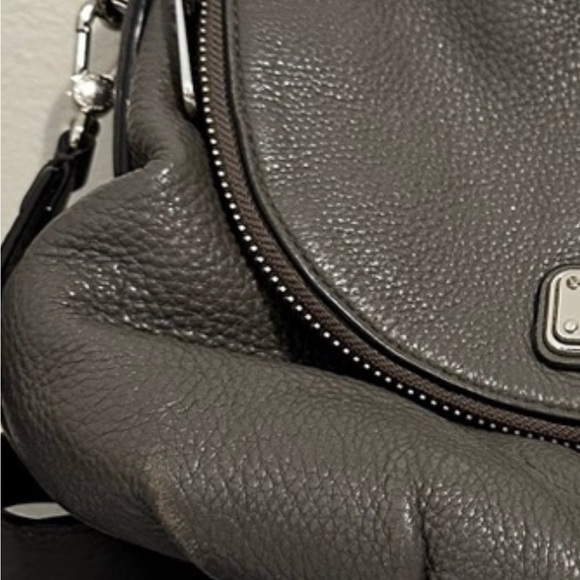 Marc By Marc Jacobs Gray Crossbody Bag Detachable Leather Strap Silver-Tone Zip - Picture 8 of 11